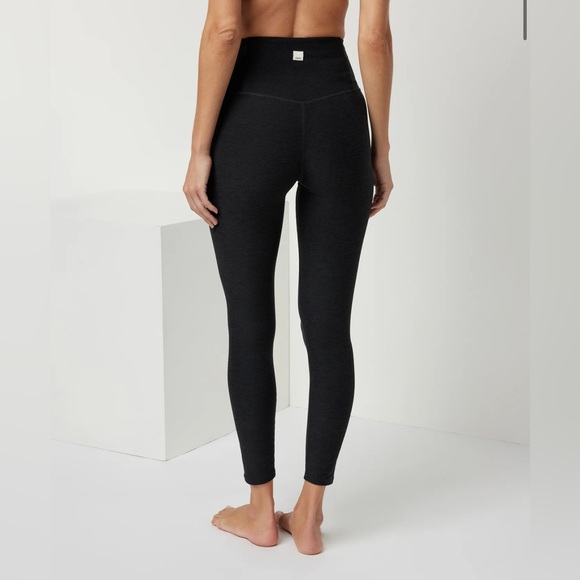 Vuori Clean Elevation Leggings - Picture 3 of 14